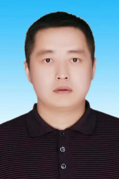 乌兰图格.png